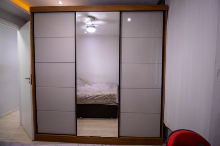 Apartamento à venda com 60m², 2 quartos e 1 vaga Apartamento à venda com 60m², 2 quartos e 1 vagaQuarto 1