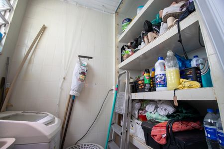 Apartamento à venda com 60m², 2 quartos e 1 vaga Apartamento à venda com 60m², 2 quartos e 1 vagaÁrea de Serviço