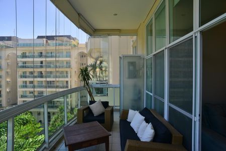 Apartamento para alugar com 123m², 2 quartos e 2 vagas