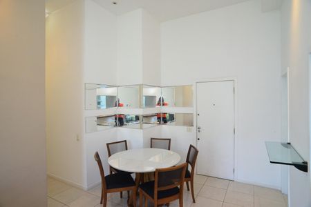 Apartamento para alugar com 123m², 2 quartos e 2 vagas