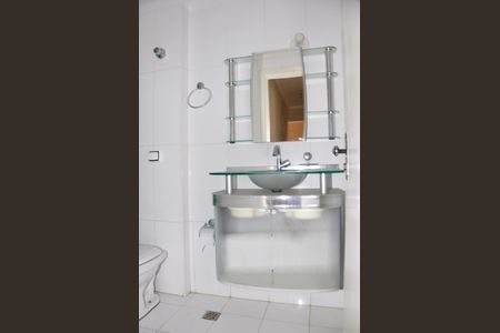 Apartamento para alugar com 79m², 2 quartos e 1 vaga Apartamento para alugar com 79m², 2 quartos e 1 vagaDetalhe - Banheiro Social