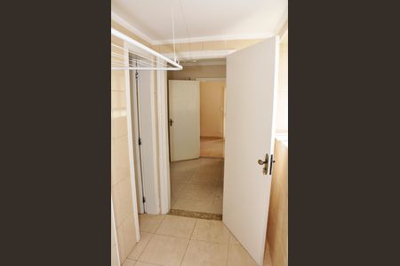 Apartamento para alugar com 79m², 2 quartos e 1 vaga Apartamento para alugar com 79m², 2 quartos e 1 vagaDetalhe - Área de Serviço