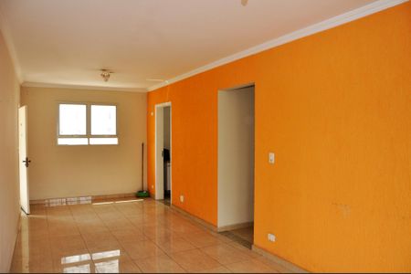 Apartamento para alugar com 79m², 2 quartos e 1 vaga Apartamento para alugar com 79m², 2 quartos e 1 vagaDetalhe - Sala e Sala de Jantar