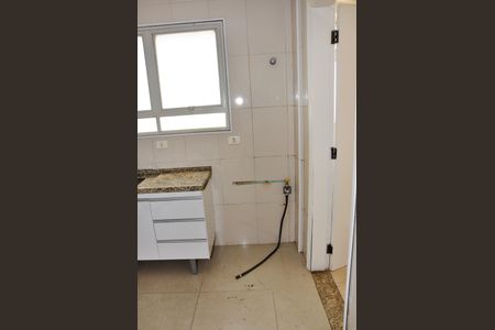 Apartamento para alugar com 79m², 2 quartos e 1 vaga Apartamento para alugar com 79m², 2 quartos e 1 vagaDetalhe - Cozinha