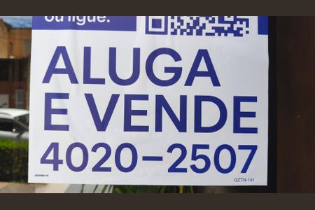 Studio à venda com 25m², 1 quarto e sem vaga Studio à venda com 25m², 1 quarto e sem vagaPlaquinha QZTN-141