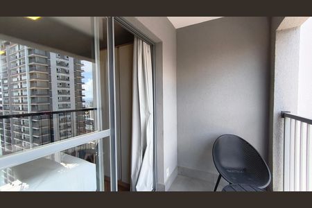 Studio à venda com 25m², 1 quarto e sem vaga Studio à venda com 25m², 1 quarto e sem vagaVaranda