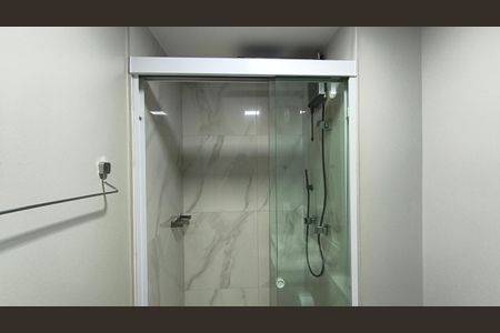 Banheiro de kitnet/studio à venda com 1 quarto, 25m² em Vila Mariana, São Paulo