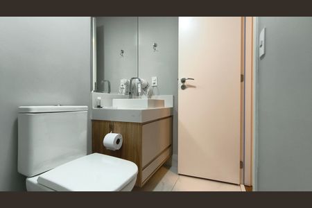 Studio à venda com 25m², 1 quarto e sem vaga Studio à venda com 25m², 1 quarto e sem vagaBanheiro