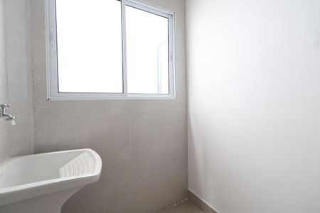 Apartamento à venda com 60m², 2 quartos e sem vagaCozinha e Área de Serviço