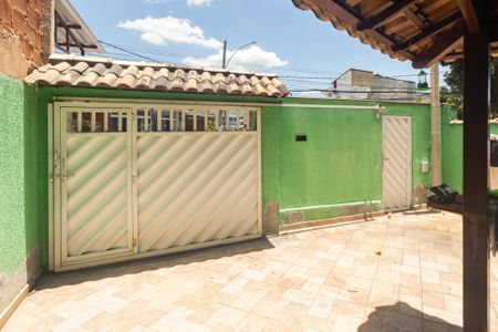 Casa para alugar com 111m², 3 quartos e 1 vagaEntrada