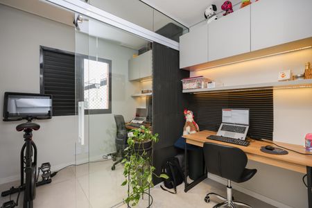 Apartamento à venda com 142m², 3 quartos e 2 vagasQuarto 3