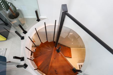 Apartamento à venda com 142m², 3 quartos e 2 vagasEscada