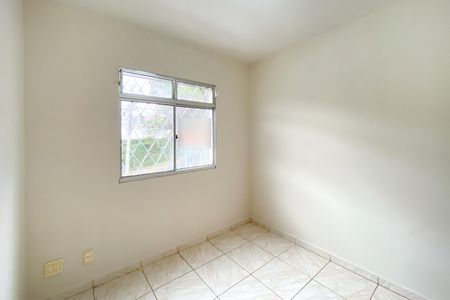 Apartamento à venda com 76m², 3 quartos e 2 vagasQuarto 3