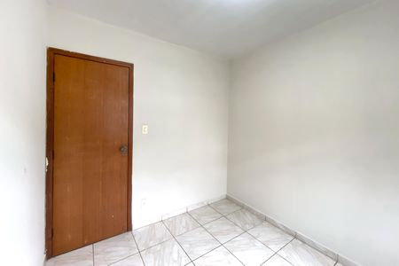 Apartamento à venda com 76m², 3 quartos e 2 vagasQuarto 3