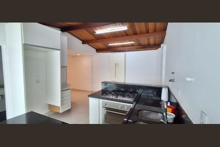 Apartamento à venda com 120m², 3 quartos e 2 vagasCozinha 