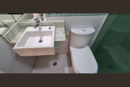 Apartamento à venda com 120m², 3 quartos e 2 vagasBanheiro Social 