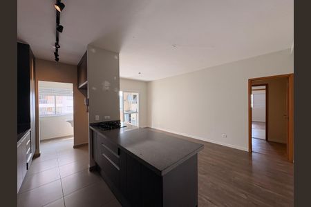 Sala de apartamento à venda com 2 quartos, 80m² em Campestre, Santo André