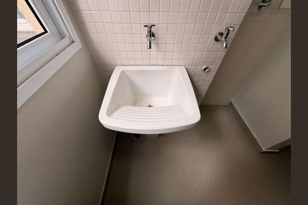 Apartamento à venda com 80m², 2 quartos e 2 vagasLavanderia