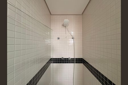 Apartamento à venda com 80m², 2 quartos e 2 vagasBanheiro da suíte 2