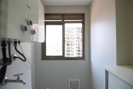 Apartamento para alugar com 67m², 2 quartos e 1 vagaÁrea de Serviço