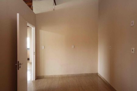 Apartamento para alugar com 80m², 2 quartos e 3 vagas Apartamento para alugar com 80m², 2 quartos e 3 vagasQuarto 02