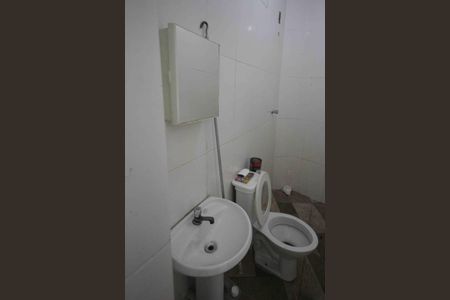 Apartamento para alugar com 80m², 2 quartos e 3 vagas Apartamento para alugar com 80m², 2 quartos e 3 vagasBanheiro da Garagem