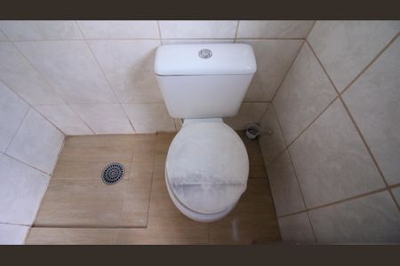 Casa para alugar com 80m², 2 quartos e 3 vagas Casa para alugar com 80m², 2 quartos e 3 vagasBanheiro da Suíte