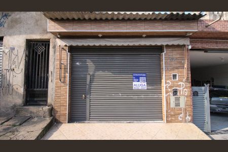 Casa para alugar com 80m², 2 quartos e 3 vagas