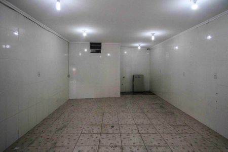 Casa para alugar com 80m², 2 quartos e 3 vagas