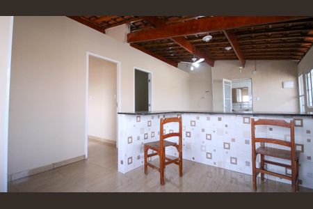 Casa para alugar com 80m², 2 quartos e 3 vagas Casa para alugar com 80m², 2 quartos e 3 vagasCozinha
