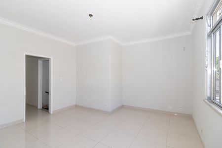 Sala de apartamento para alugar com 3 quartos, 100m² em Praça Seca, Rio de Janeiro