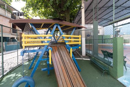 Casa de condomínio para alugar com 100m², 3 quartos e 1 vagaÁrea comum - Playground