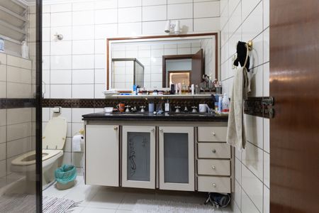 Apartamento à venda com 113m², 2 quartos e 1 vagaBanheiro Social 