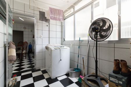 Apartamento à venda com 113m², 2 quartos e 1 vagaLavanderia