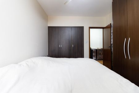 Apartamento à venda com 113m², 2 quartos e 1 vagaQuarto 1