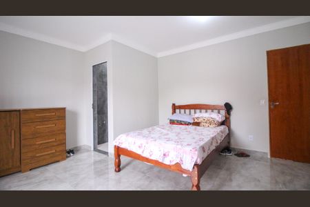 Casa à venda com 2 quartos, 150m² em Vila Antonieta, São Paulo