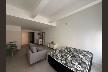 Studio para alugar com 28m², 1 quarto e sem vagaStudio