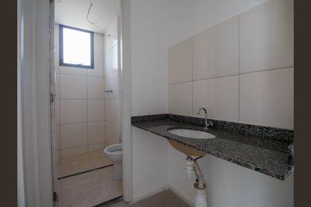 Apartamento para alugar com 55m², 2 quartos e sem vagaBanheiro