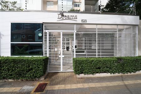 Apartamento à venda com 60m², 2 quartos e 1 vagaFachada