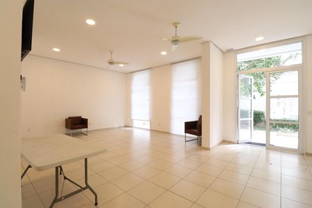 Apartamento à venda com 60m², 2 quartos e 1 vagaÁrea comum - Salão de festas