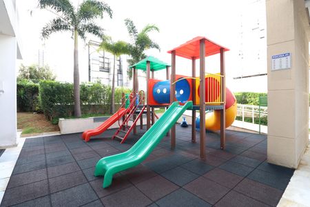 Apartamento à venda com 60m², 2 quartos e 1 vagaÁrea comum - Playground