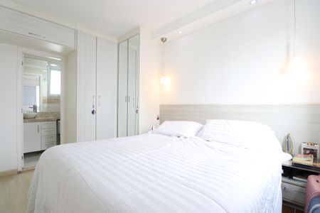 Apartamento à venda com 60m², 2 quartos e 1 vagaSuíte