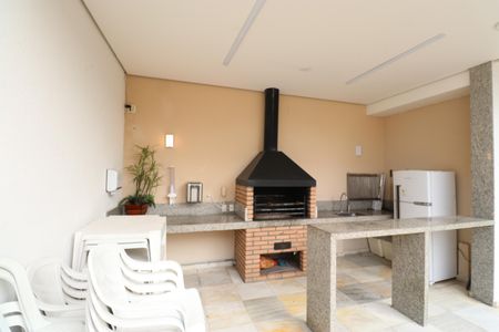 Apartamento à venda com 60m², 2 quartos e 1 vagaÁrea comum - Churrasqueira