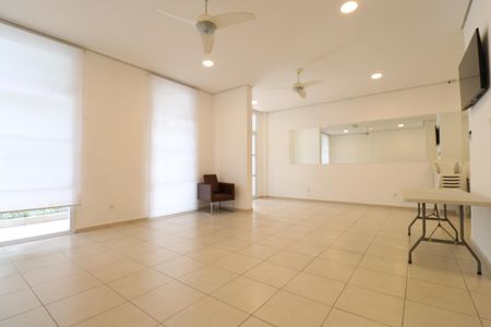 Apartamento à venda com 60m², 2 quartos e 1 vagaÁrea comum - Salão de festas