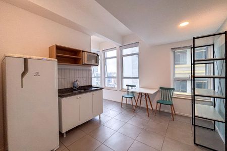 Apartamento para alugar com 1 quarto, 46m² em República, São Paulo