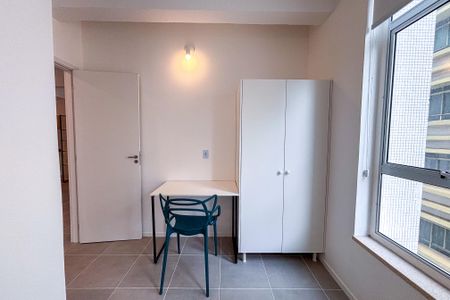 Apartamento para alugar com 72m², 1 quarto e sem vaga