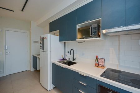 Cozinha de apartamento para alugar com 1 quarto, 38m² em Socorro, São Paulo