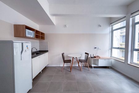 Apartamento para alugar com 1 quarto, 66m² em República, São Paulo