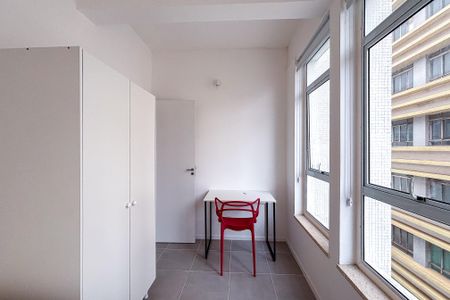 Apartamento para alugar com 66m², 1 quarto e sem vaga