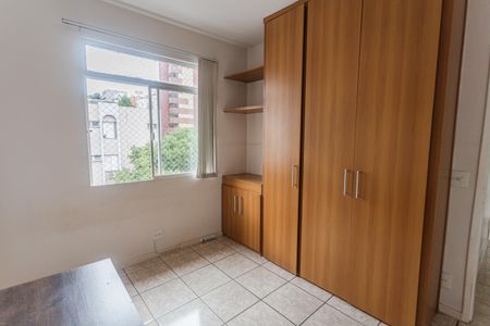 Apartamento à venda com 180m², 4 quartos e 4 vagas Apartamento à venda com 180m², 4 quartos e 4 vagasSuíte 1